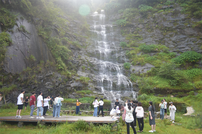 1690336998.jpg 017.jpg